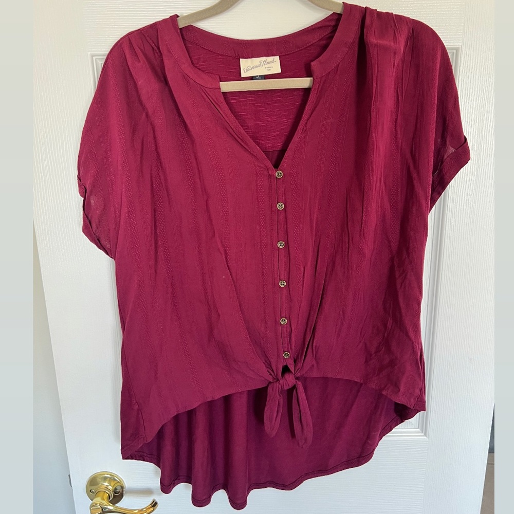 Universal thread top